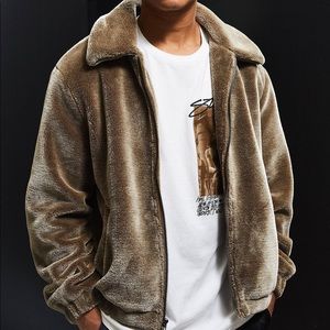 URBAN OUTFITTERS MEN’S FAUX FUR JACKET
